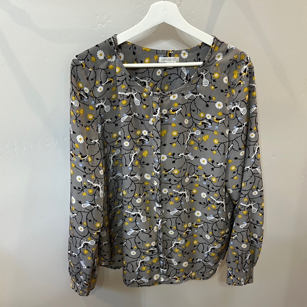 Downeast Blouse xl grey, mustard yellow, brown and white with bird details